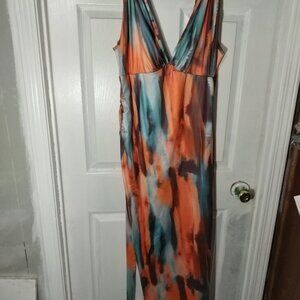 Low cut dress that will turn heads